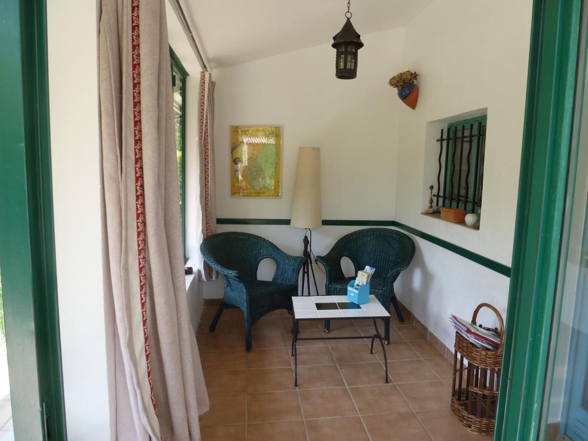 Bed and Breakfast Domaine Du Planas Ailhon Ardeche Exterior foto